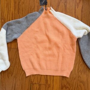 Zaful Peach, Gray, and White Colorblock Sweater Pullover Small S NWT Brand New